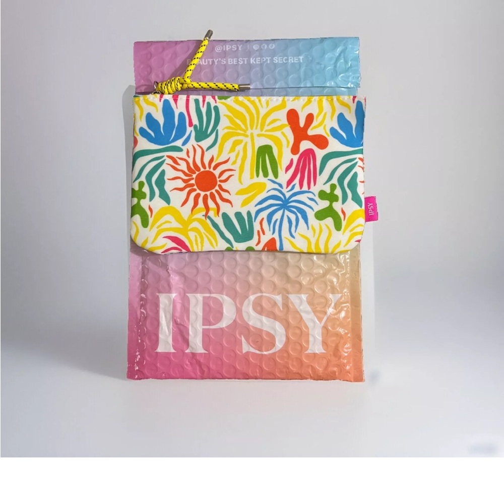 NEW IPSY Glam Bag Makeup Cosmetic Travel Pouch Bag Tropical Yellow June 2024
